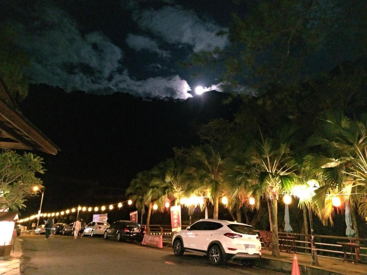 Bali Nature Spa Resort Taichung Exterior foto